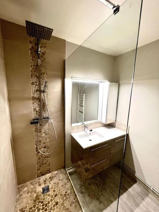 Superbe Appartement Avec Parking La Rochelle  Zewnętrze zdjęcie