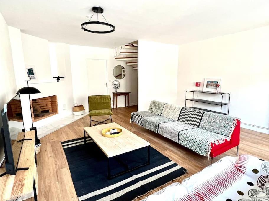 Superbe Appartement Avec Parking La Rochelle  Zewnętrze zdjęcie